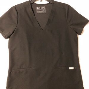 FIGS scrub top